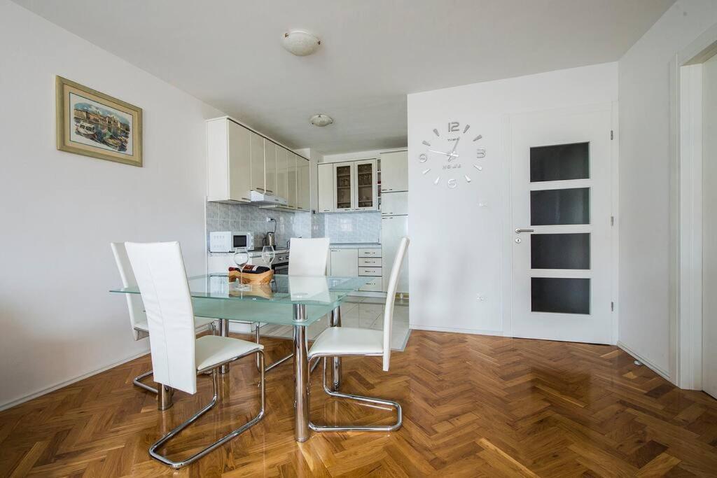 Apartment Jully Podstrana Luaran gambar